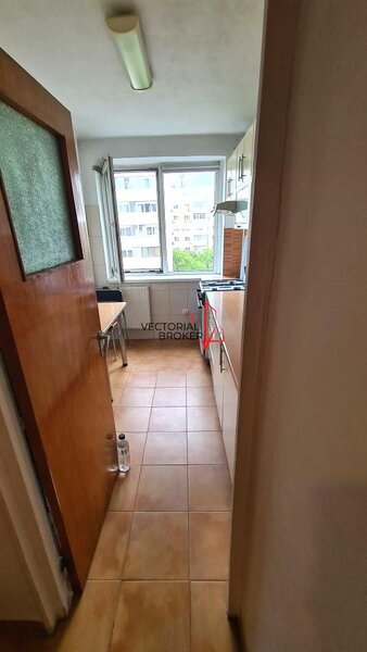 Colentina  Investitie! Apartament et.8/10 vizavi de complex Rose Garden